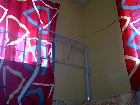 loriepinay46 online show from June 6, 2026, 10:58 pm