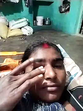 Big Lovexx online show from February 16, 2026, 10:06 pm