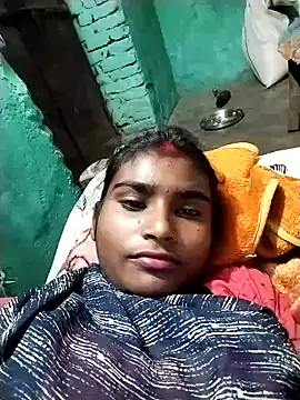 Big Lovexx online show from March 17, 2026, 10:35 pm