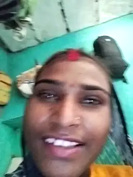 Big Lovexx online show from April 14, 2026, 7:58 am