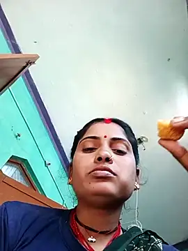 Pushpa hotty online show from April 30, 2026, 3:46 am