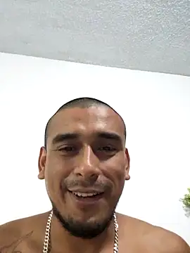 Snapshot of Solo_privado chatting on March 23, 2026, 10:58 pm Solo privado online show from March 23, 2026, 10:58 pm