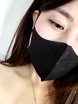 MiCandy-Lovee online show from November 15, 2025, 5:49 am