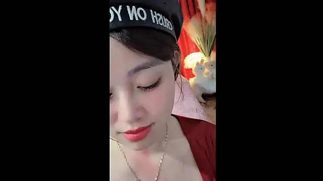 MiCandy-Lovee online show from January 12, 2026, 3:06 pm