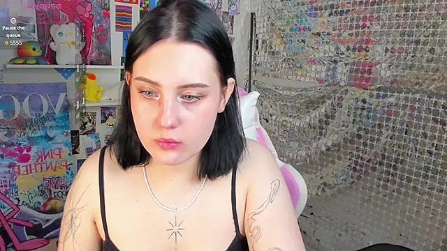 hey tessa online show from November 25, 2025, 11:10 am