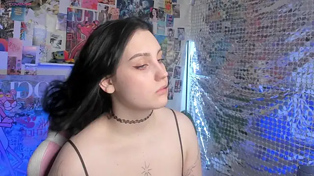 hey tessa online show from April 14, 2026, 7:09 pm