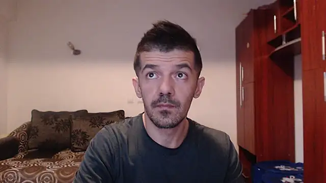 Snapshot of Dale_E chatting on December 10, 2024, 11:54 am Dale E online show from December 10, 2024, 11:54 am