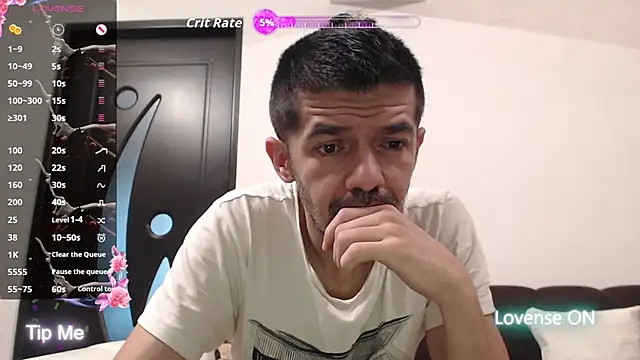 Snapshot of Dale_E chatting on November 24, 2025, 6:02 am Dale E online show from November 24, 2025, 6:02 am