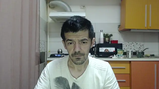 Snapshot of Dale_E chatting on December 15, 2025, 5:12 am Dale E online show from December 15, 2025, 5:12 am