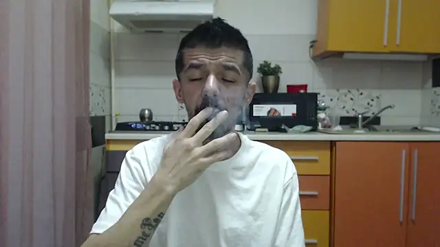 Snapshot of Dale_E chatting on January 7, 2026, 6:16 am Dale E online show from January 7, 2026, 6:16 am