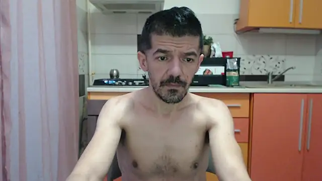 Snapshot of Dale_E chatting on January 9, 2026, 6:05 am Dale E online show from January 9, 2026, 6:05 am