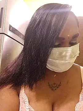 Dharshini98 online show from January 14, 2026, 2:12 pm