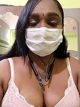 Snapshot of Dharshini98 chatting on January 17, 2026, 4:33 pm Dharshini98 online show from January 17, 2026, 4:33 pm