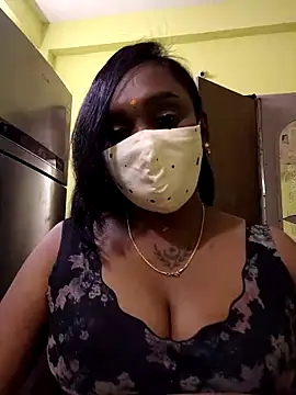 Snapshot of Dharshini98 chatting on February 6, 2026, 12:41 pm Dharshini98 online show from February 6, 2026, 12:41 pm