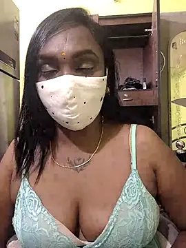 Snapshot of Dharshini98 chatting on February 25, 2026, 11:25 pm Dharshini98 online show from February 25, 2026, 11:25 pm