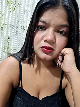 Snapshot of DIMPLE-GIRL88 chatting on April 8, 2026, 6:52 pm DIMPLE-GIRL88 online show from April 8, 2026, 6:52 pm