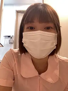 Snapshot of yun_cute chatting on November 13, 2025, 6:45 am yun cute online show from November 13, 2025, 6:45 am