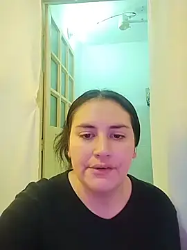 Snapshot of White_Queen_1 chatting on November 14, 2025, 5:17 am White Queen 1 online show from November 14, 2025, 5:17 am