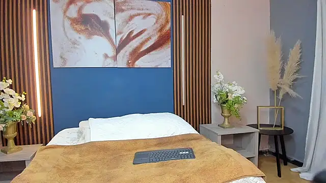 Snapshot of two_on_fire chatting on November 15, 2025, 7:21 pm two on fire online show from November 15, 2025, 7:21 pm