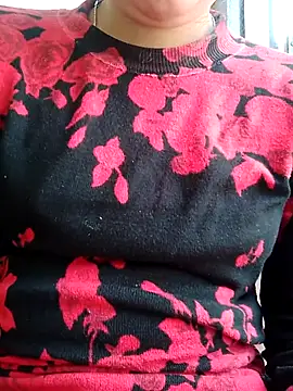 Snapshot of isha_sharma2002 chatting on November 27, 2025, 4:58 am isha sharma2002 online show from November 27, 2025, 4:58 am