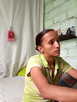 Snapshot of SindyHans chatting on November 27, 2025, 1:46 pm SindyHans online show from November 27, 2025, 1:46 pm