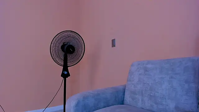 pandora bb online show from November 13, 2025, 7:46 pm