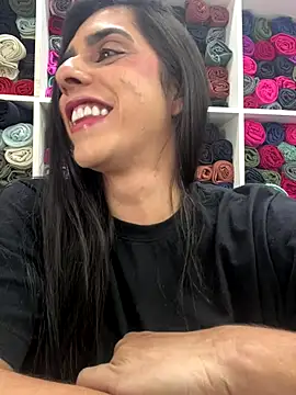 Monahliza online show from November 27, 2025, 5:15 pm