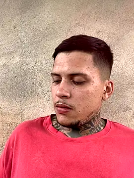 Ryanzl017 online show from November 14, 2025, 2:27 pm