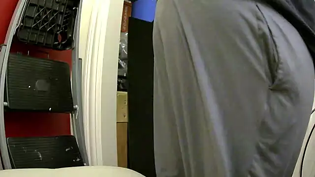 Snapshot of NaZtySar4h chatting on March 1, 2026, 8:05 am NaZtySar4h online show from March 1, 2026, 8:05 am