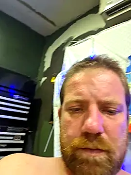 Snapshot of Txweld69 chatting on December 19, 2025, 3:57 am Txweld69 online show from December 19, 2025, 3:57 am