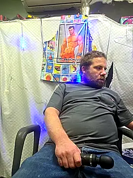 Snapshot of Txweld69 chatting on January 14, 2026, 4:01 pm Txweld69 online show from January 14, 2026, 4:01 pm