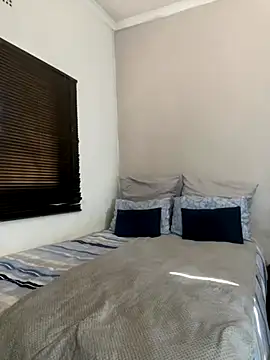 Boytoy BigD online show from November 23, 2025, 2:06 pm