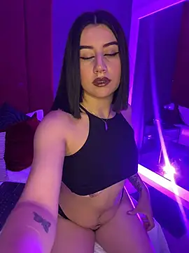 GinebraBelucci online show from November 22, 2025, 2:10 am