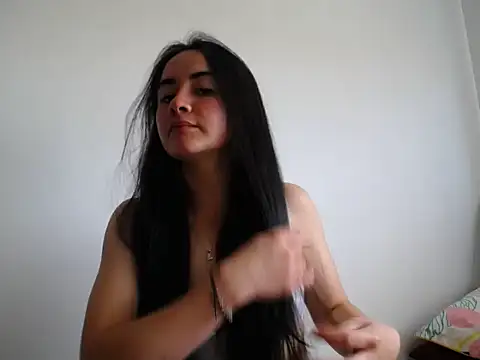 Snapshot of eva_rushh chatting on November 18, 2025, 3:16 pm eva rushh online show from November 18, 2025, 3:16 pm