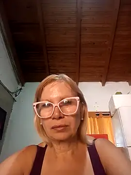 SexyMilf1211 online show from March 4, 2026, 6:14 pm