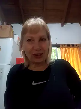 SexyMilf1211 online show from April 8, 2026, 2:06 pm