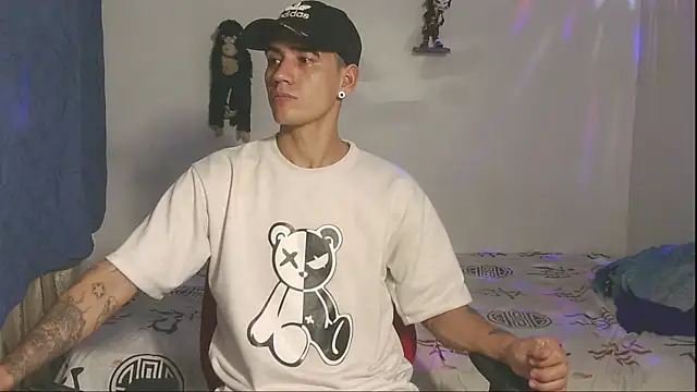 kilyan wow online show from November 15, 2025, 4:43 am