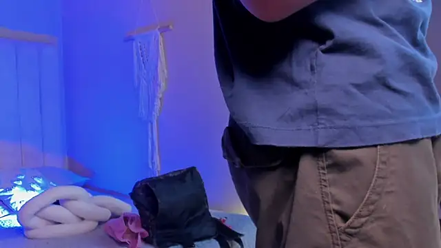 Snapshot of Seab_trooy chatting on February 10, 2026, 4:16 am Seab trooy online show from February 10, 2026, 4:16 am