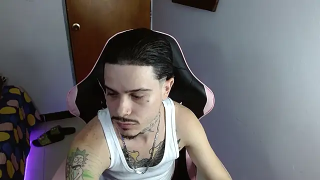 Deymon 420 online show from December 4, 2025, 4:33 am