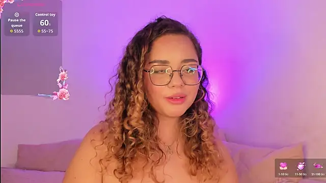 Amalia Bennet online show from November 14, 2025, 10:29 pm