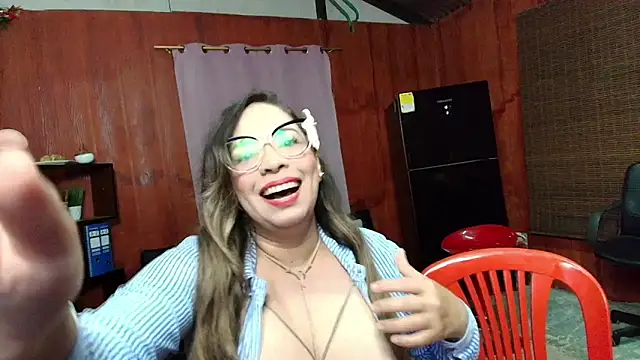 aliciasoy online show from December 16, 2025, 12:48 am