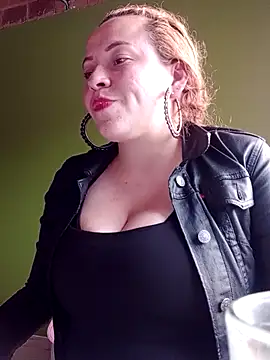 Rouse hot  online show from February 15, 2026, 9:00 pm