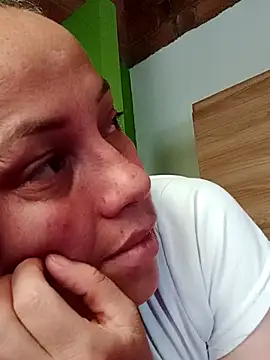 Rouse hot  online show from February 25, 2026, 8:51 pm