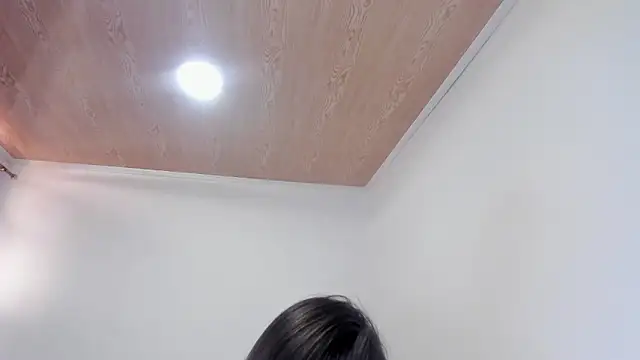 SOFIA SWEETT22 online show from January 18, 2026, 4:44 pm