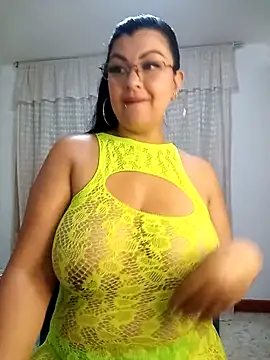 CelesteAlvarez1989 online show from December 17, 2025, 8:48 pm