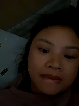 Snapshot of sara-xx chatting on November 27, 2025, 6:15 am sara-xx online show from November 27, 2025, 6:15 am