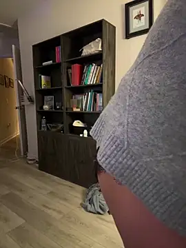 Ayybaebay online show from November 15, 2025, 3:37 am