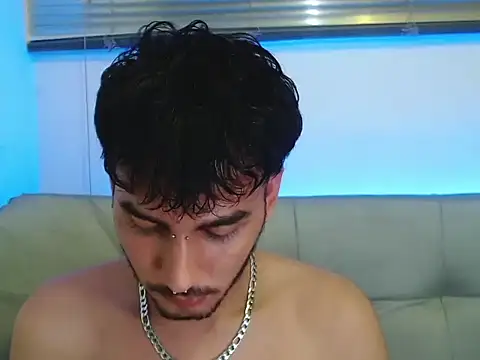 Brunicci online show from November 26, 2025, 9:32 am