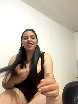 Snapshot of niina_fox_ chatting on November 20, 2025, 6:46 am niina fox online show from November 20, 2025, 6:46 am