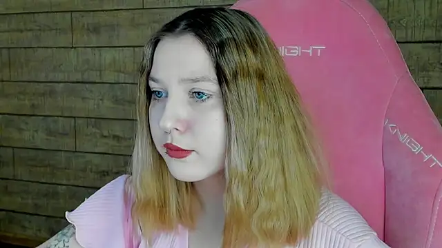 TinnaBurton online show from February 24, 2026, 4:16 pm